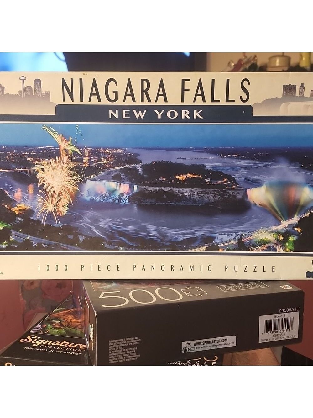 Master Pieces NEW 1000 Niagra Falls Puzzle
